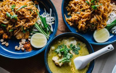 Fork, Spoon, and a Whole Lot of Flavor – Learning to Eat in Thailand