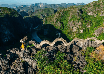 Dragon on Ridge Line, Hang Mua Cave