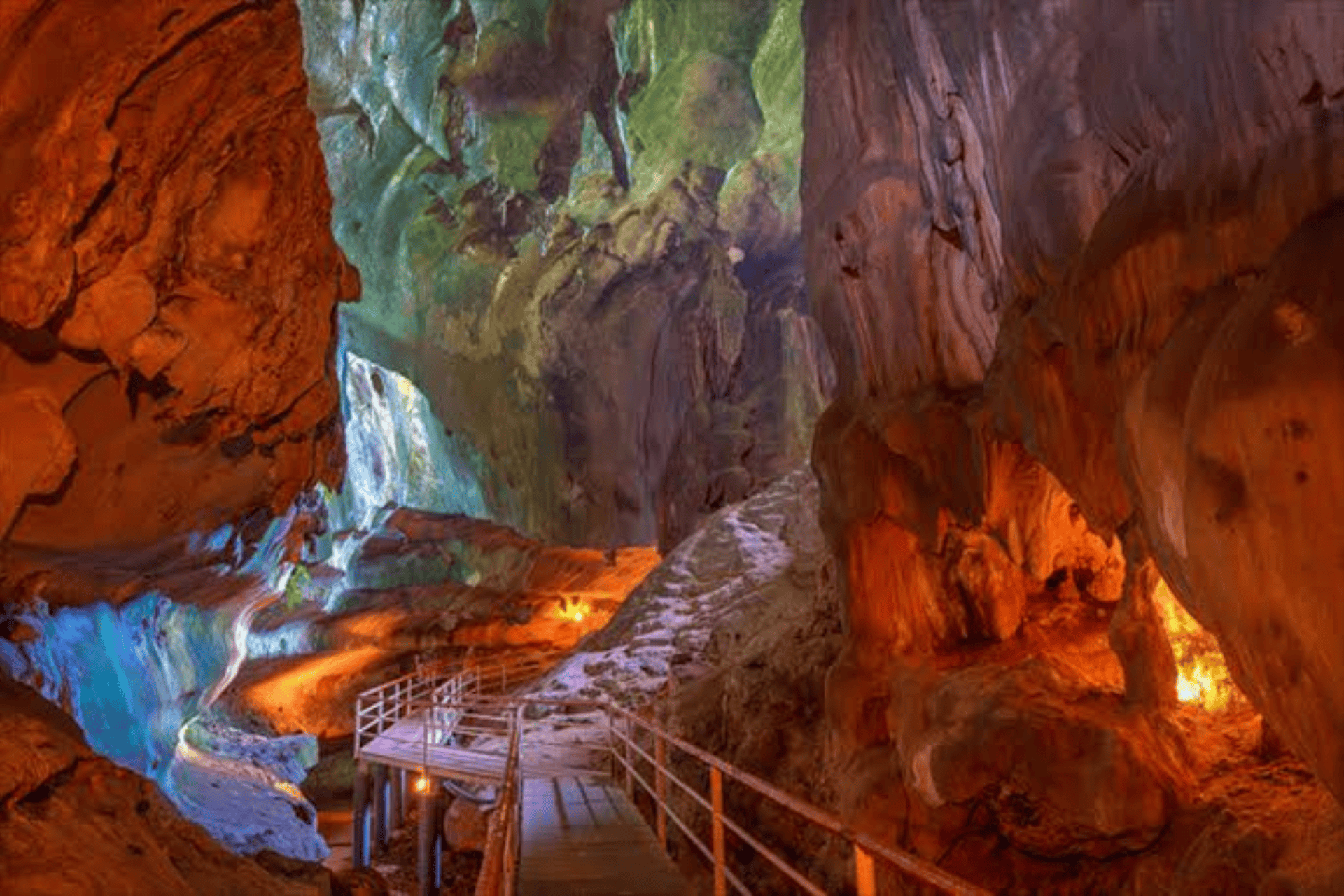 Stairs descending into Gua Tempurung Cave, Ipoh, Malaysia